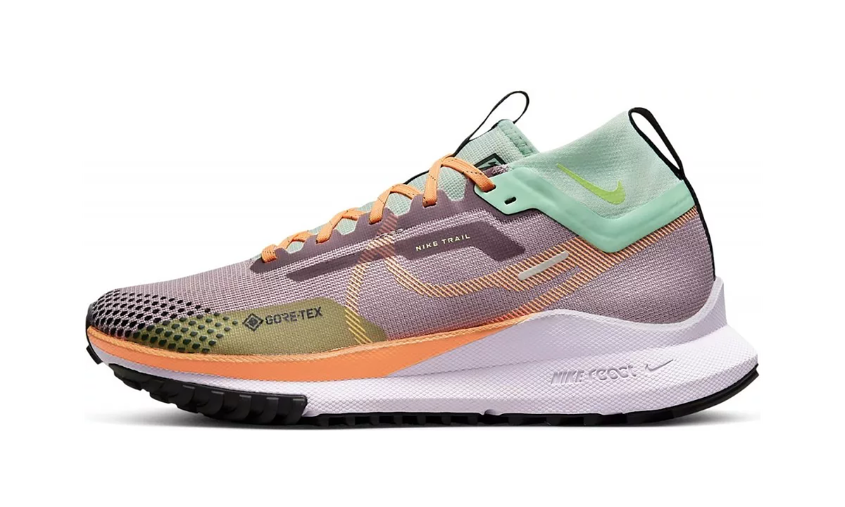 React Pegasus Trail 4 GORE-TEX WMNS"Purple Smoke Peach Cream" DJ7929 500