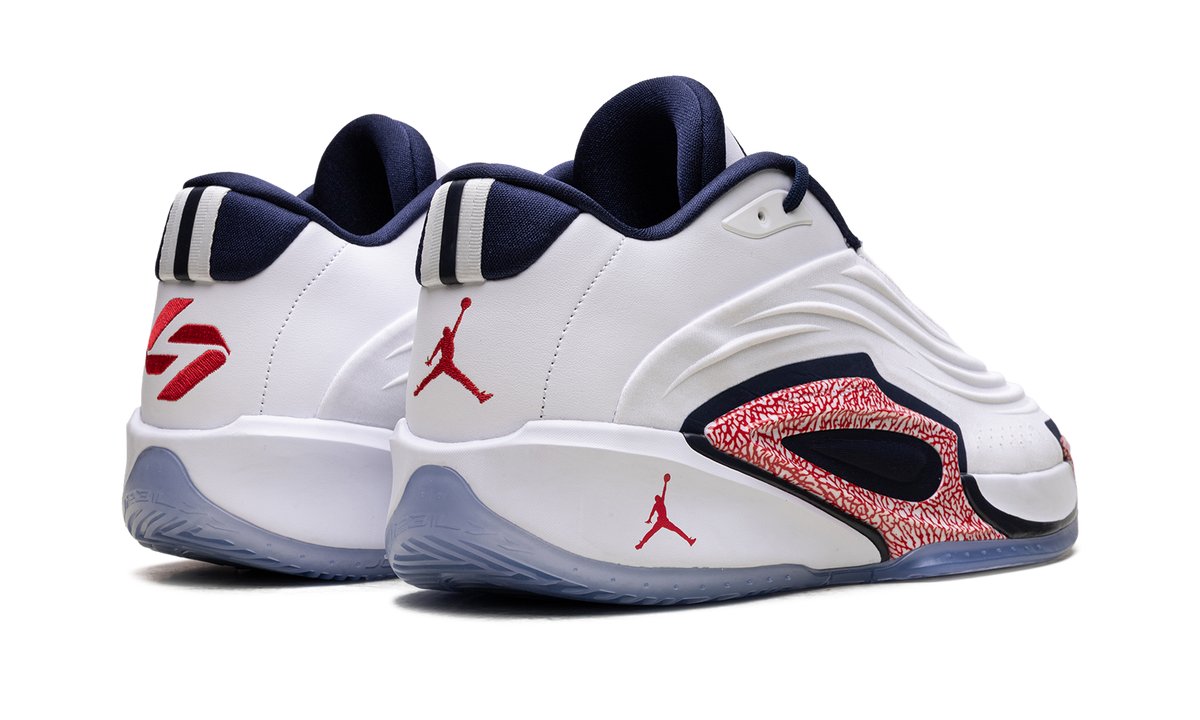 Luka 3 "Howard University PE" HQ5054 207