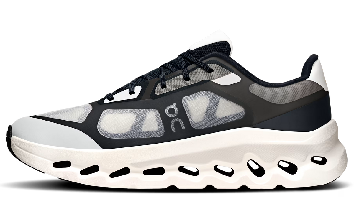 Running Cloudtilt Remix Black Ivory (Women's)