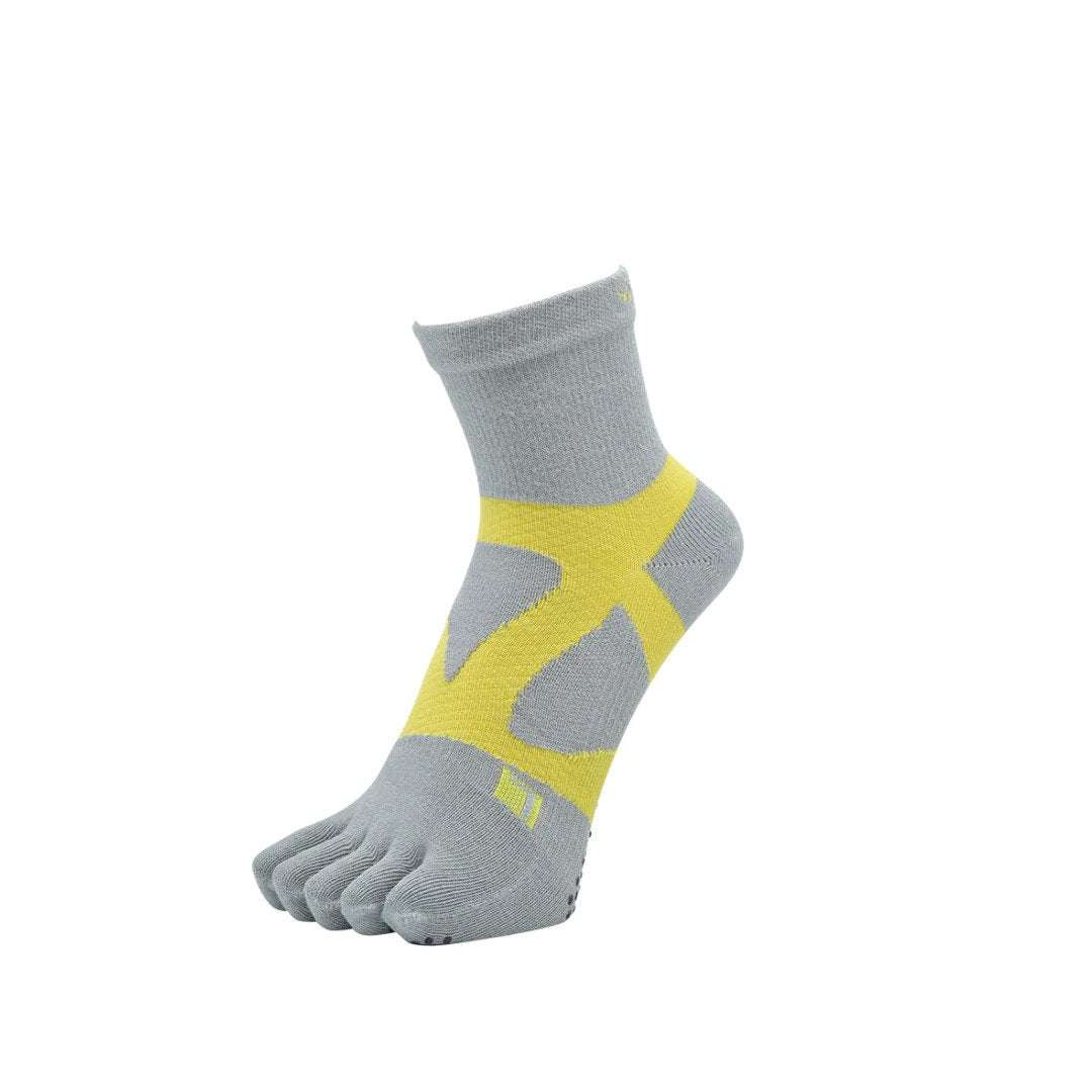 Yamatune 5 Toe Socks - Middle Length with Anti-Slip Dots